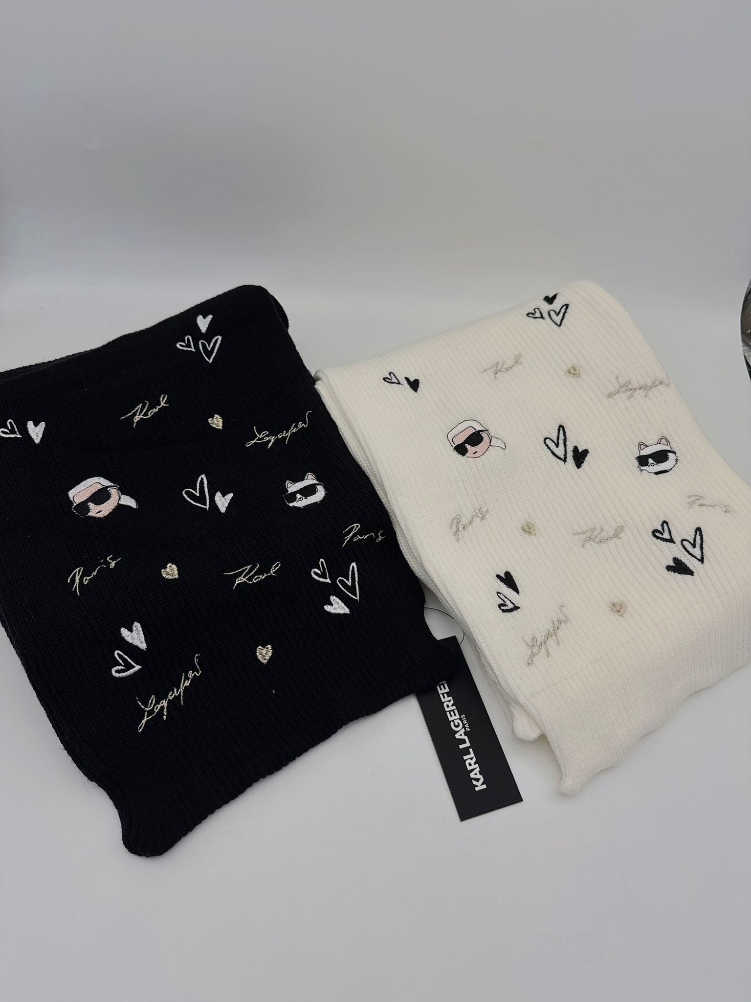 LYS01489 Karl 老佛爺針織刺繡Logo圍巾