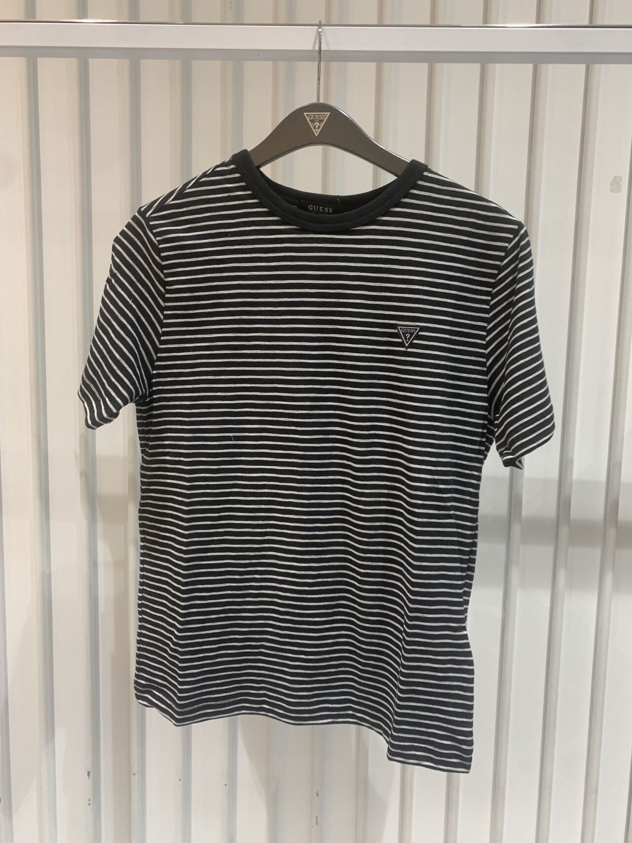 韓國代購 GUESS 01 男女同款TOP