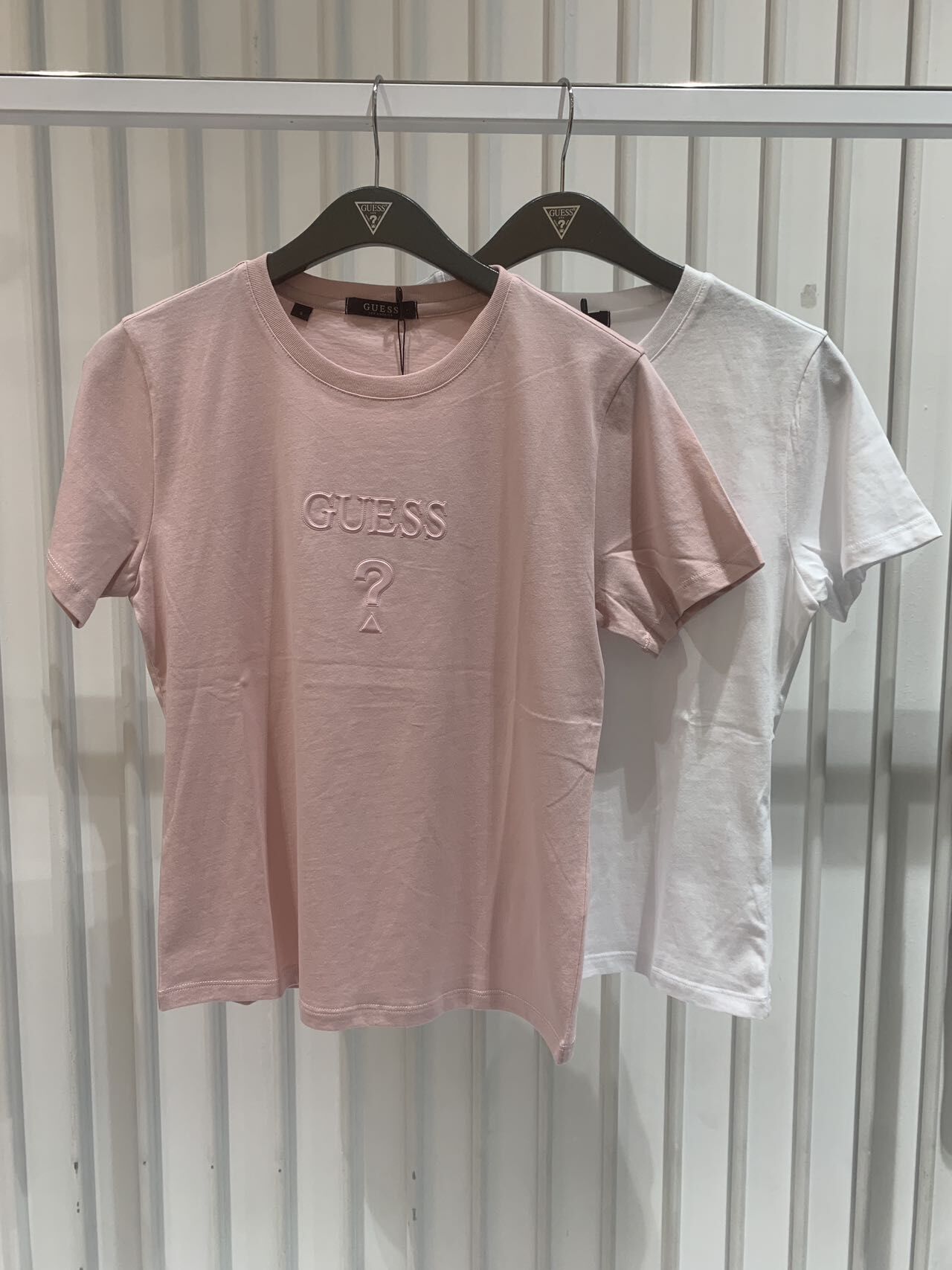 韓國代購 GUESS 09 女款TOP