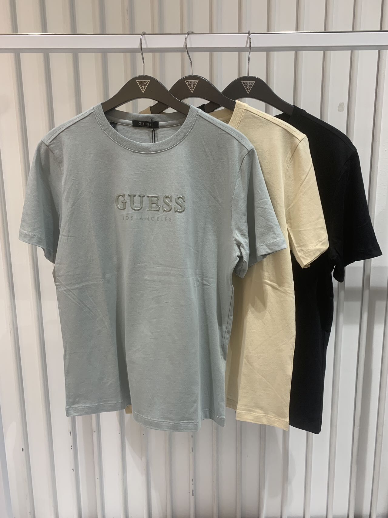 韓國代購 GUESS 10 男女同款TOP