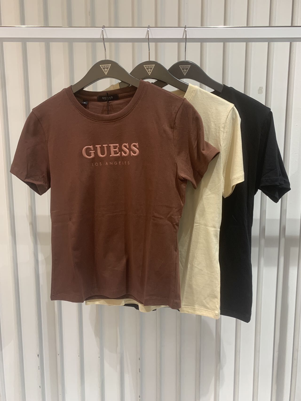 韓國代購 GUESS 11 女同款TOP