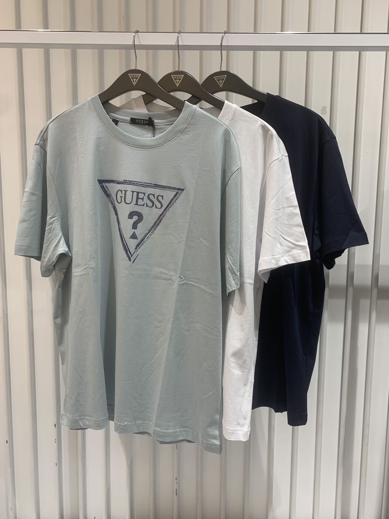 韓國代購 GUESS 12 男女同款TOP