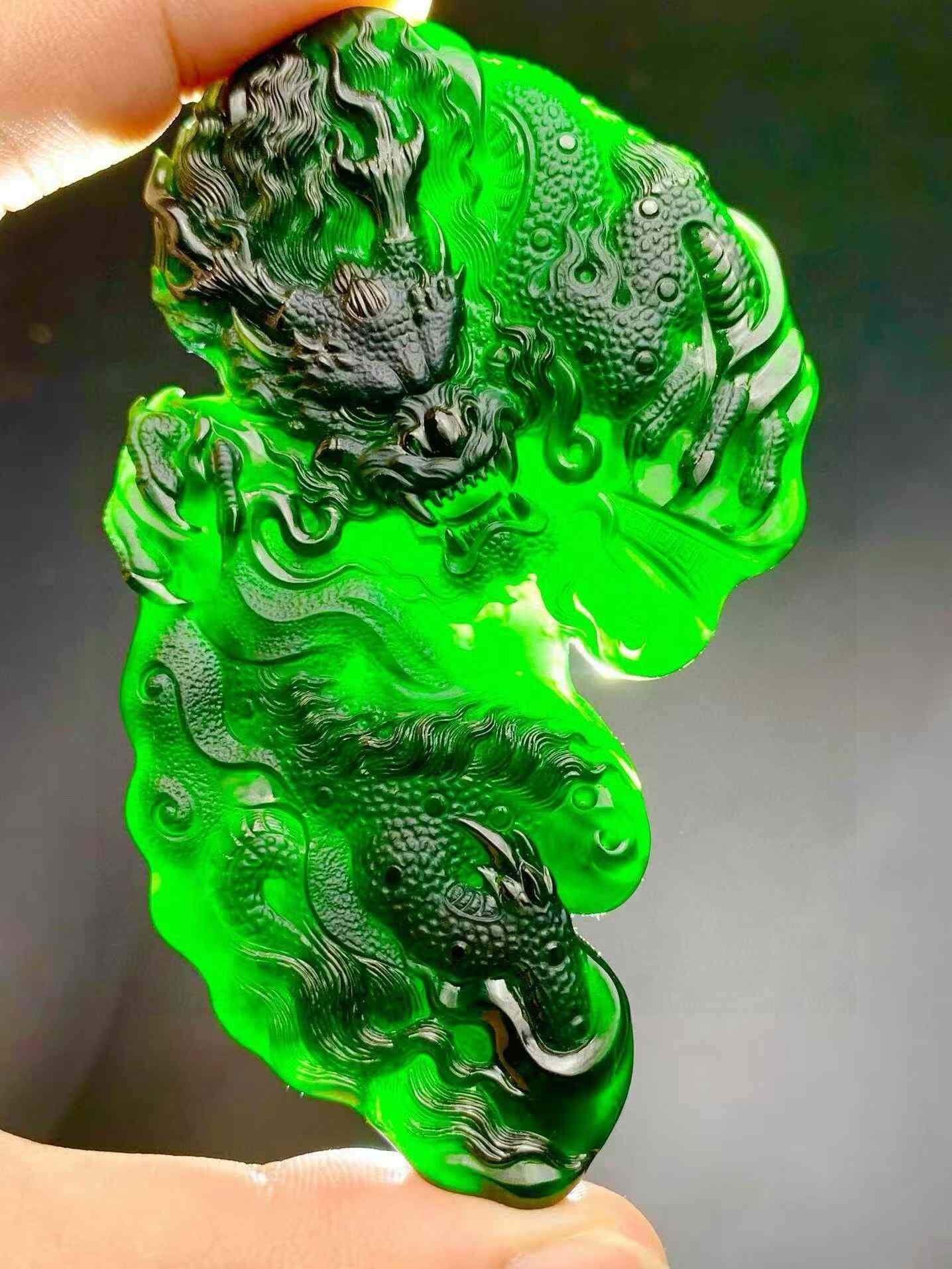 翡翠墨翠蛟龍出海,天然翡翠A玉, 緬甸玉, Jade, Jadeite