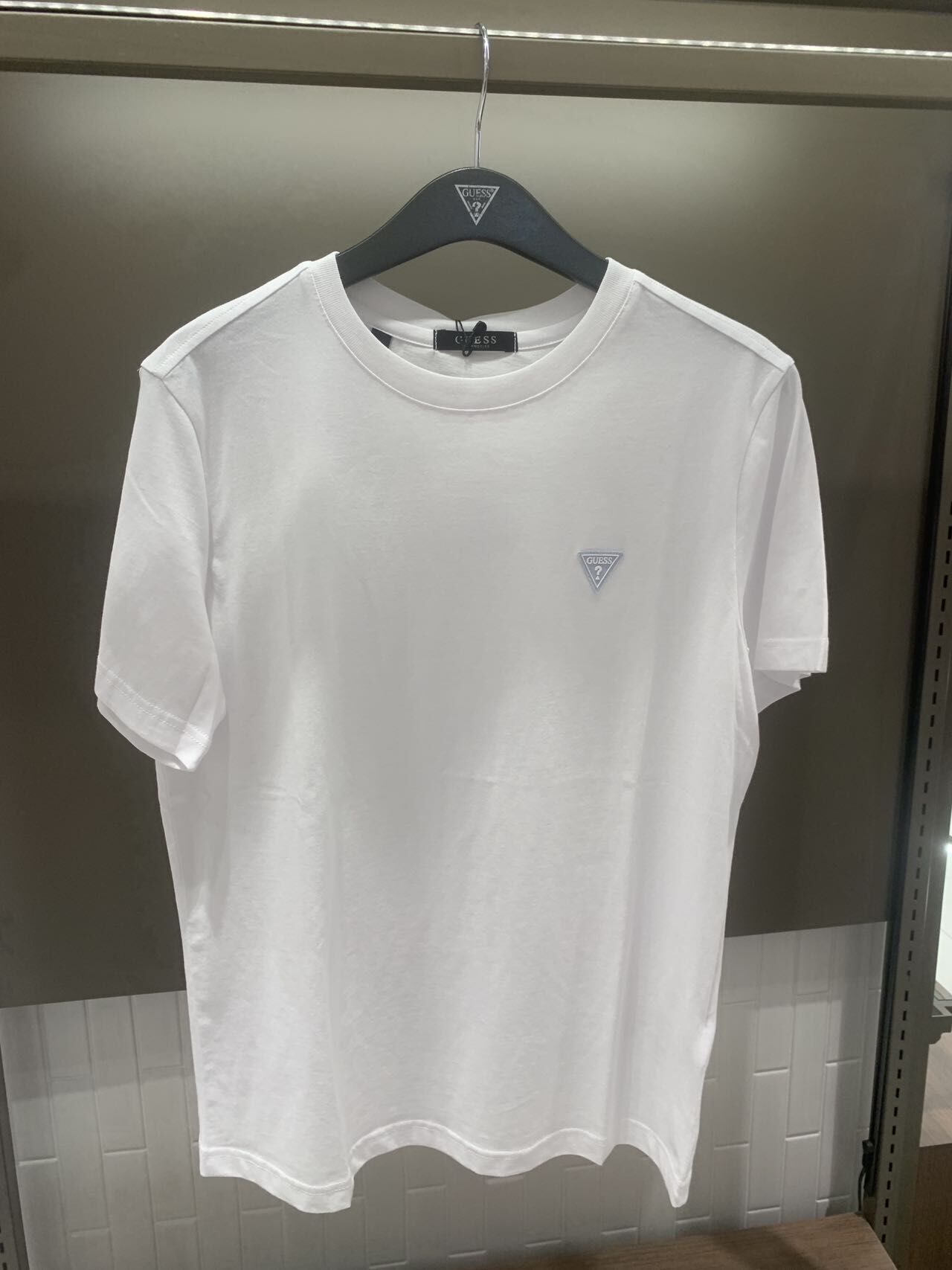 韓國代購 GUESS 16 男女同款TOP