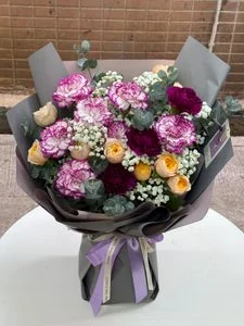 W - 10枝康乃馨花束(紫色)_CA38003