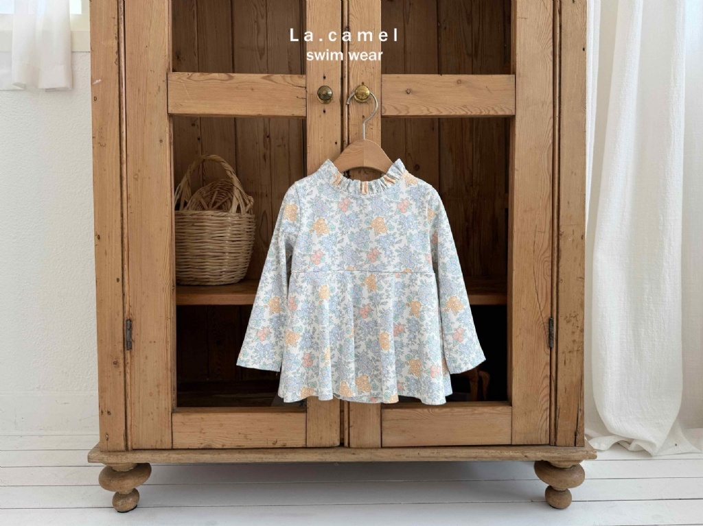 正韓夏Lacamel 兩色1+1外套泳衣兩件組