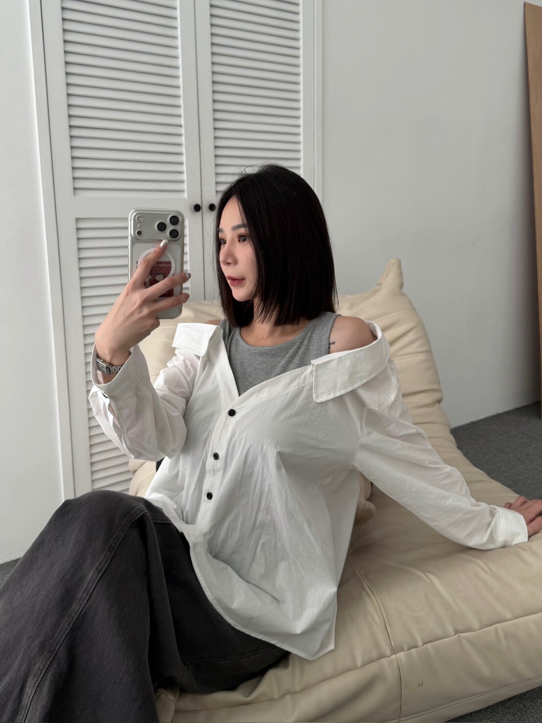 假兩件露肩襯衫