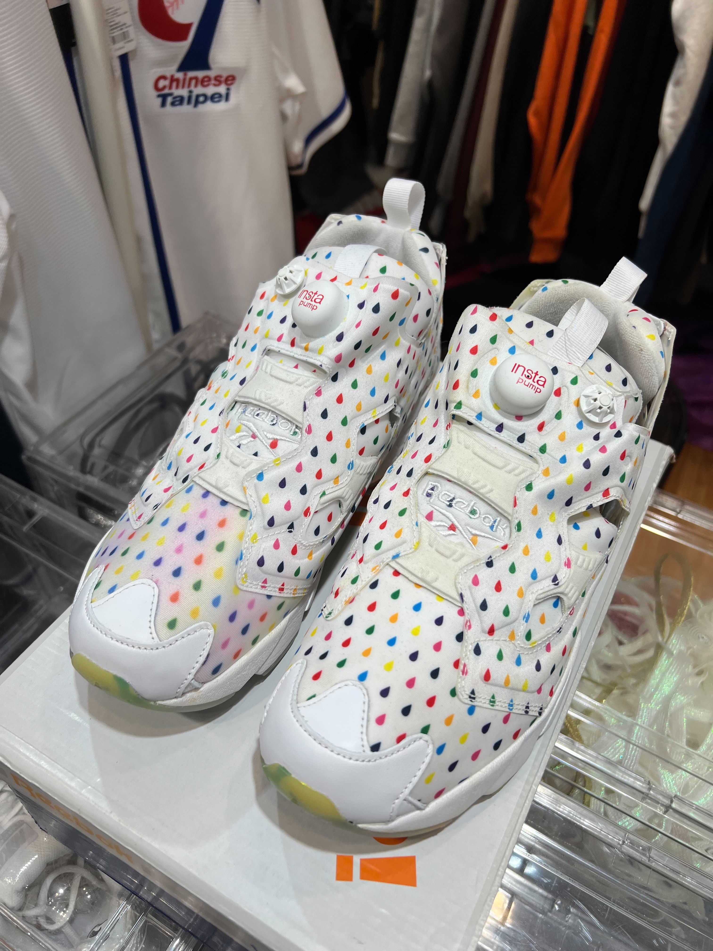 【瑕疵】Reebok InstaPump Fury '"Rainbow" 雨滴 果凍鞋 V68678