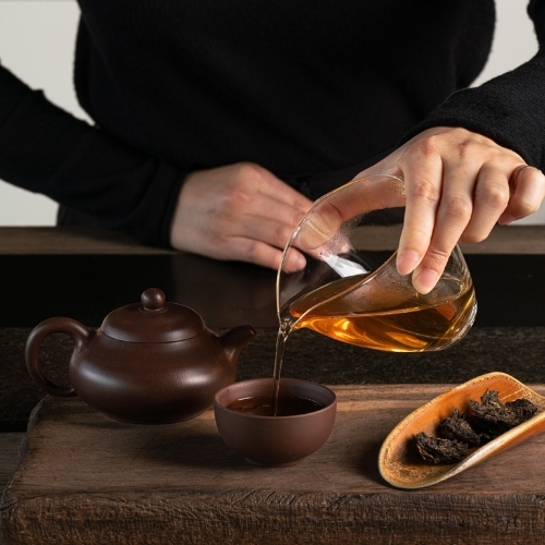 黑茶（後發酵）：刮油解膩的「腸道清道夫」｜瑜茶舍