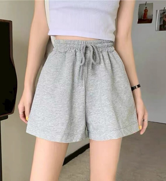 褲管反摺鬆緊腰棉質短褲