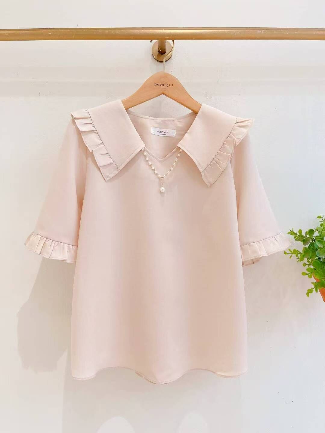 🦋頸鏈款反領爽身免燙麻料上衣🦋