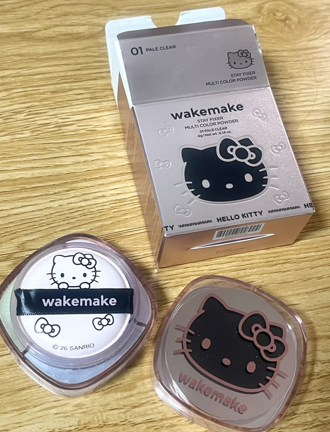 韓國WAKEMAKE × Hello Kitty 聯名定妝蜜粉