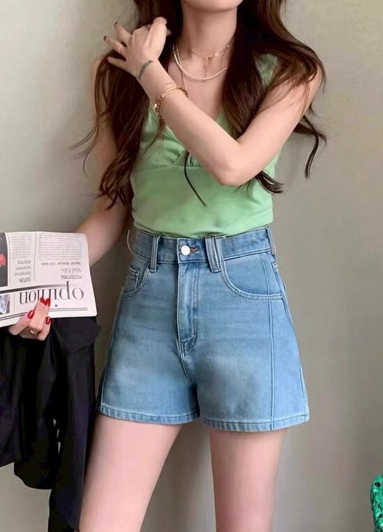 斜邊壓線牛仔短褲 104藍 105黑