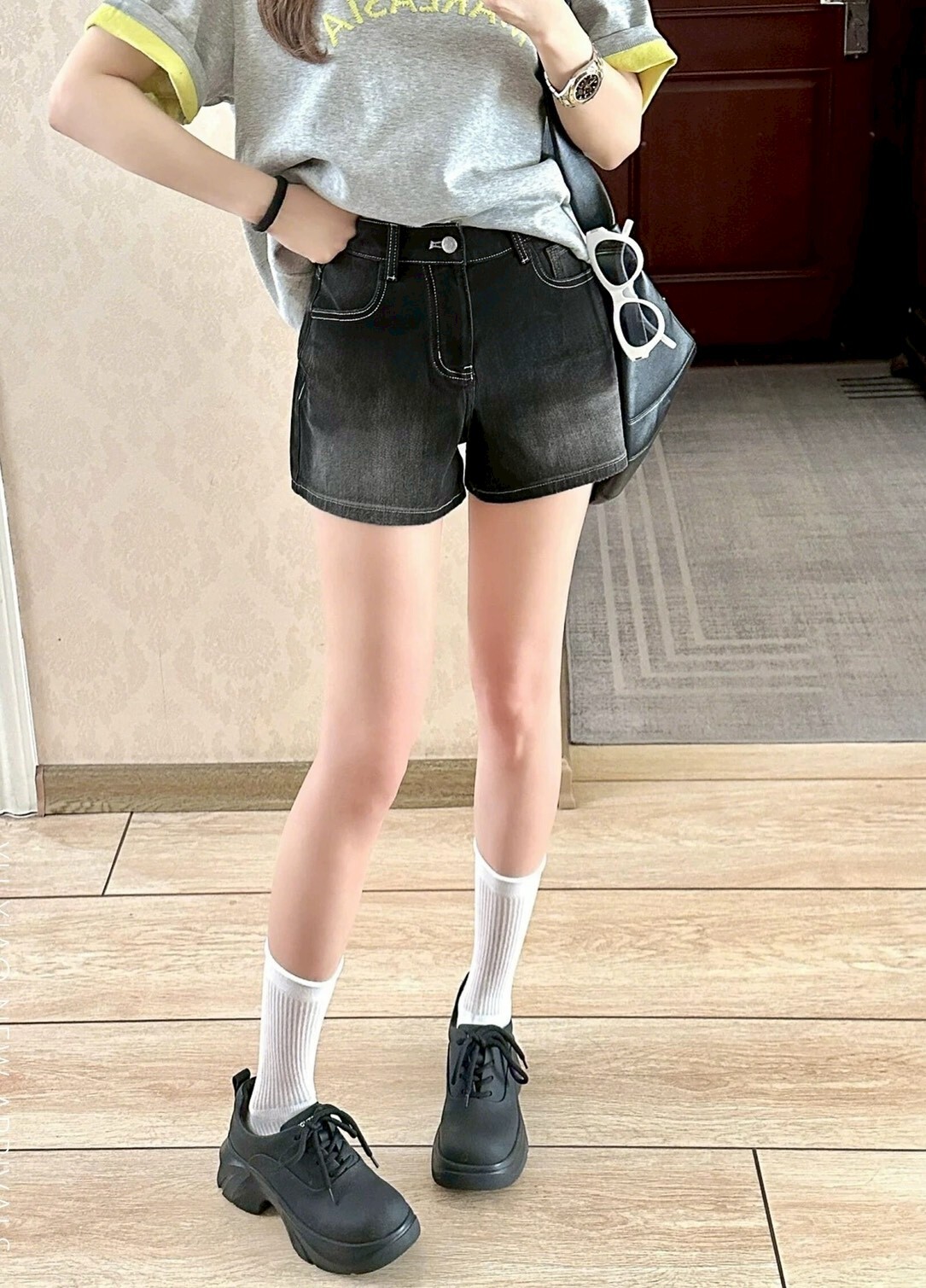 車線刷白牛仔灰黑短褲 109