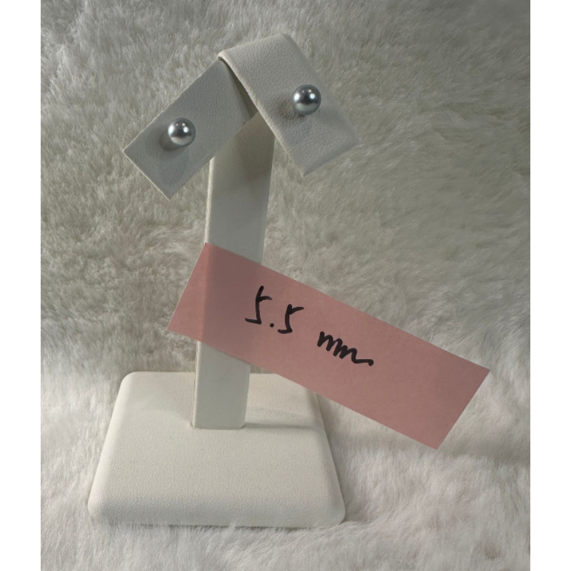 HKAG0404-013 日本AKOYA 真多麻 海水珍珠耳環 (S925) (銀) 灰色 強紫光 5.5MM UP (A13)