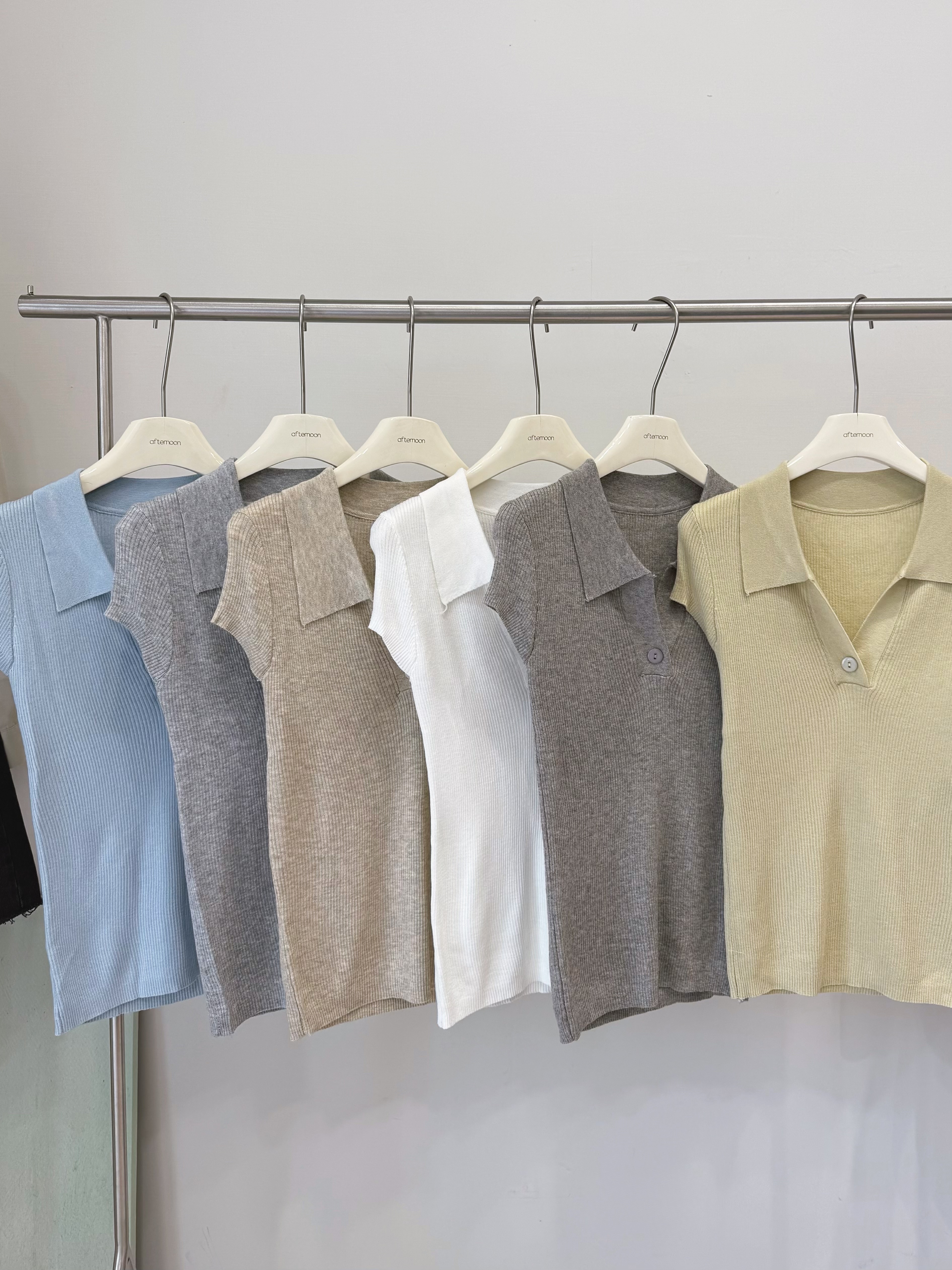 260 簡約單釦翻領短袖上衣