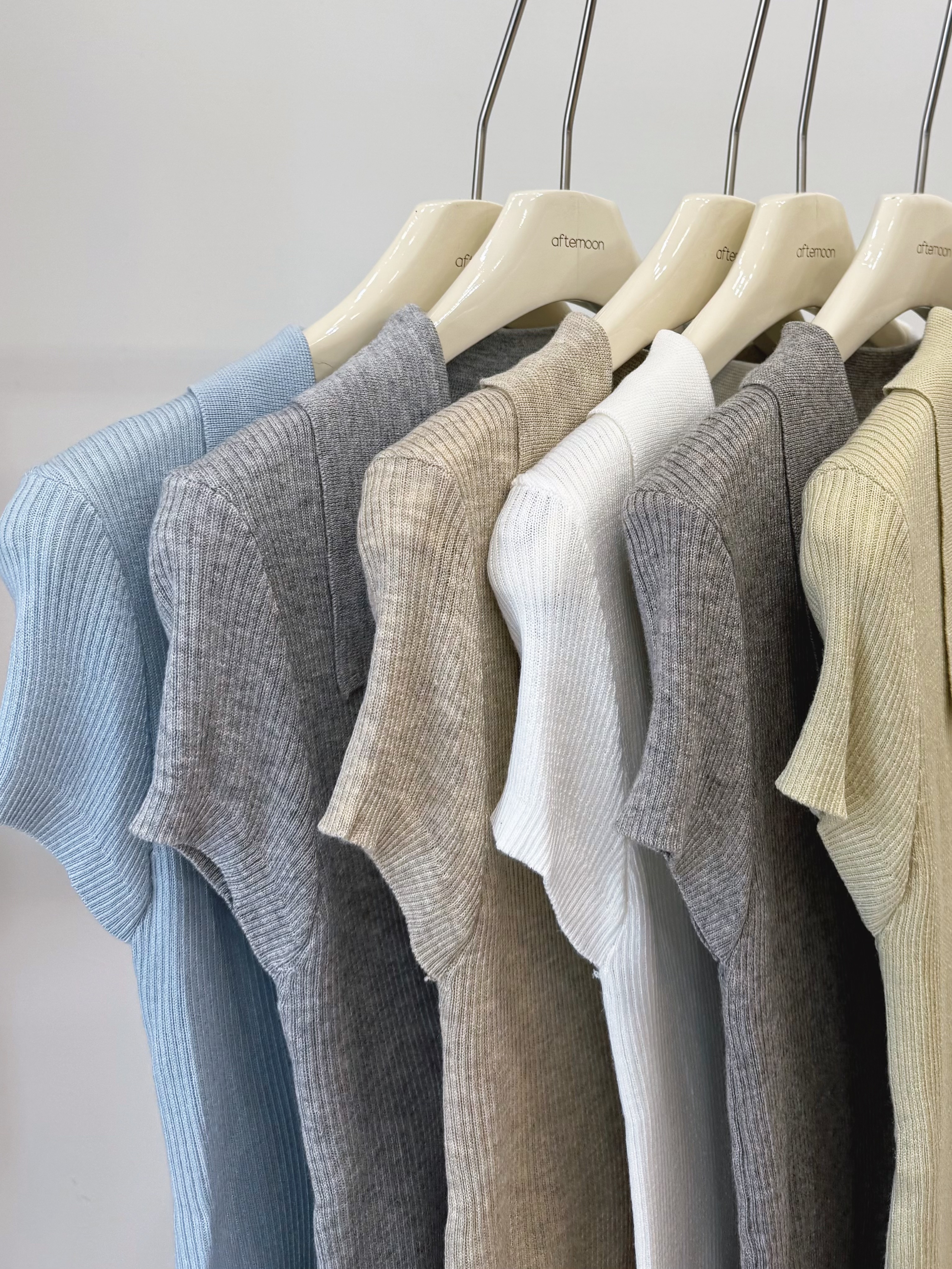 260 簡約單釦翻領短袖上衣