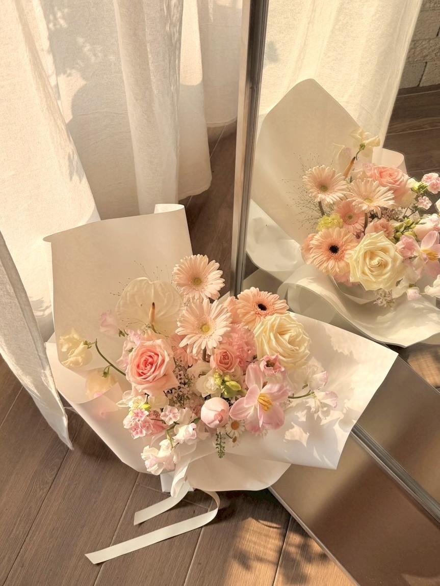 鮮花花束 - 奶油蜜桃粉