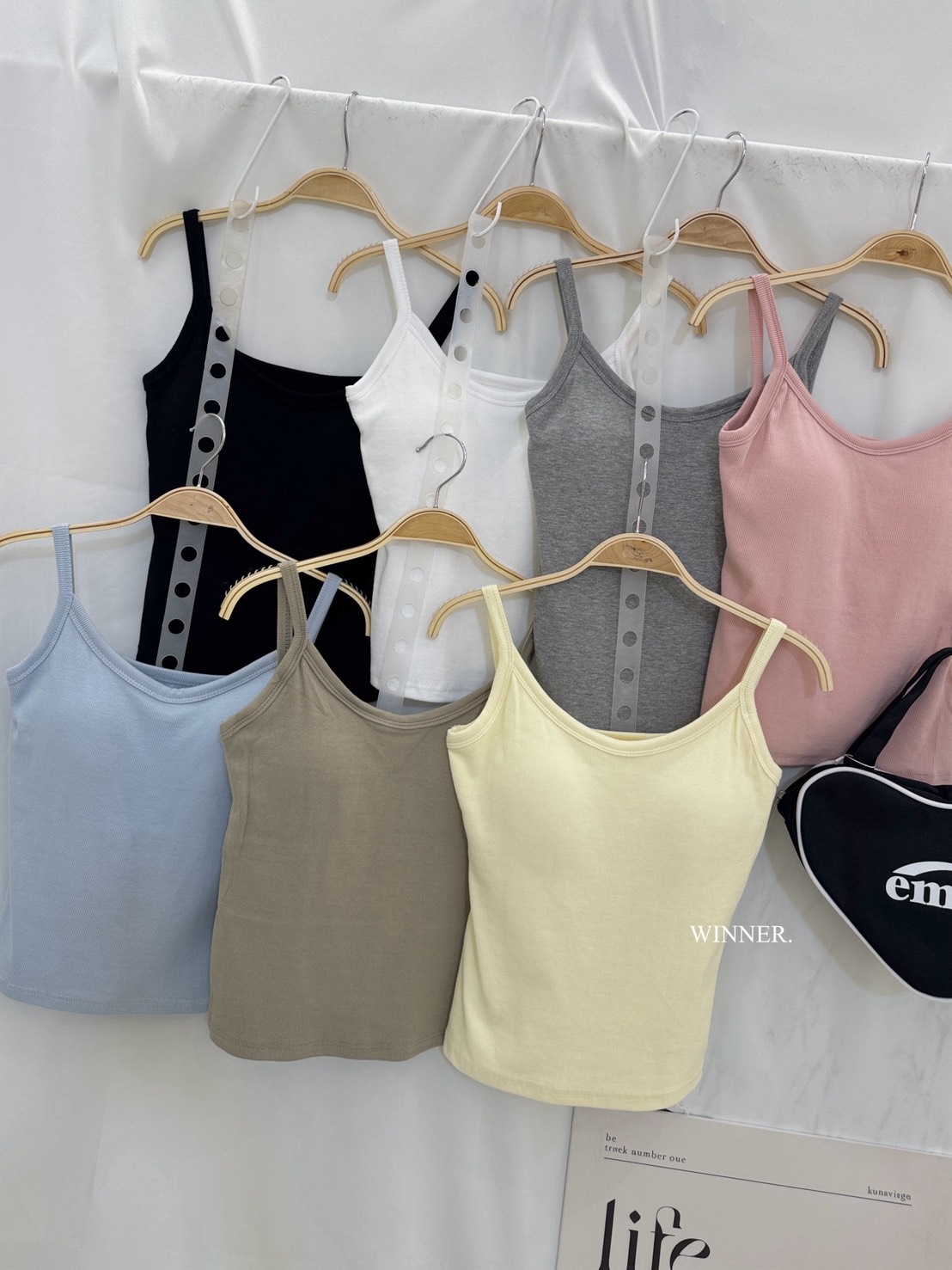 L2232   細肩罩杯背心