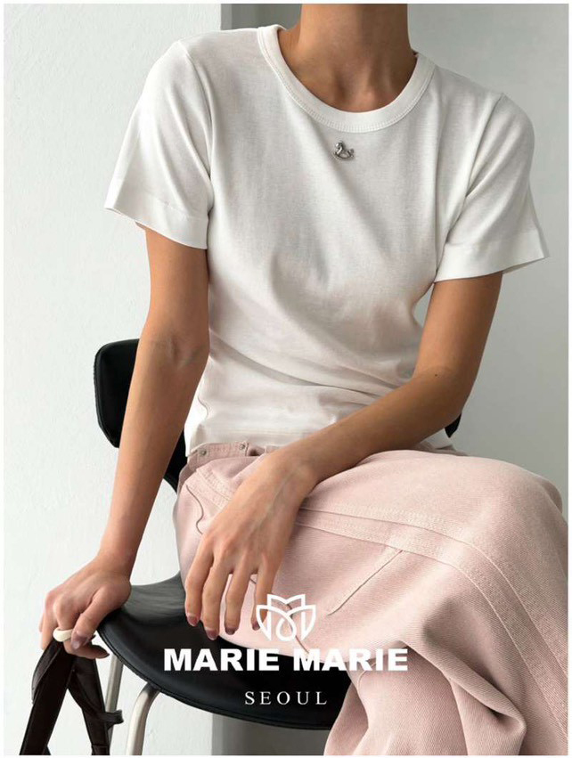 Marie-Marie 精緻小馬金屬合身 TEE(特)