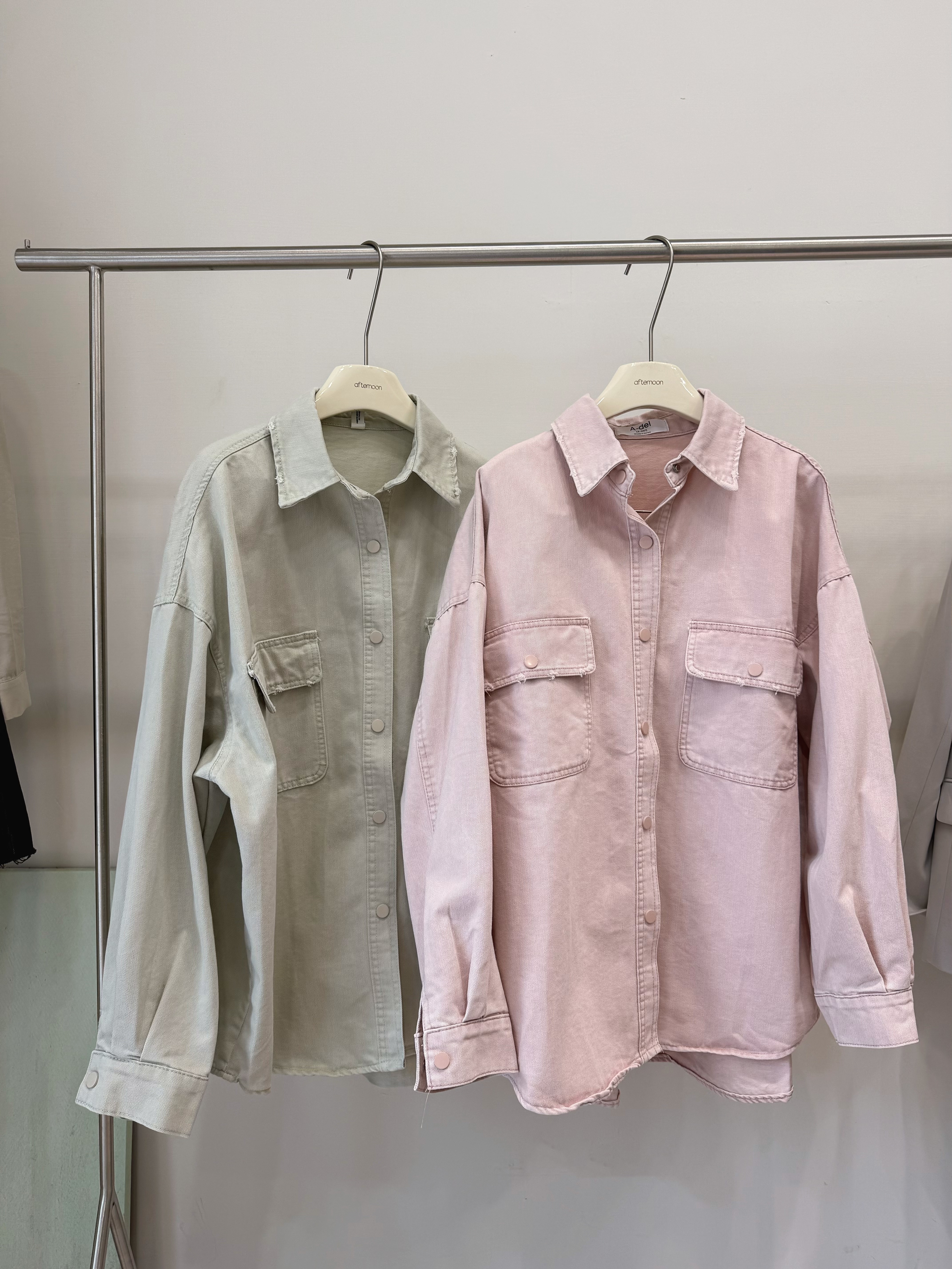 026 後皮標寬鬆牛仔外套