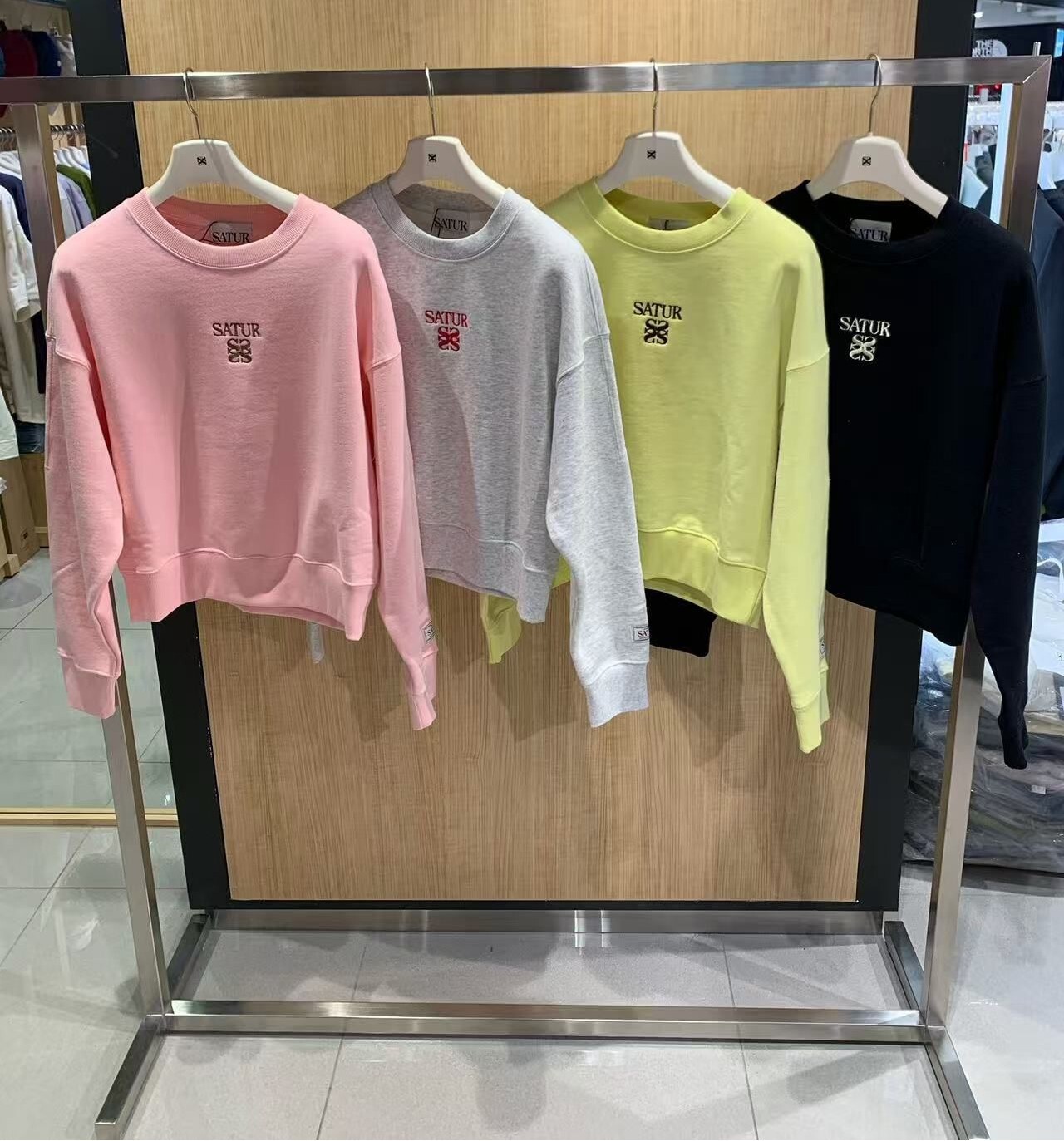 【直播】SATUR LX040219 女裝圓領衛衣