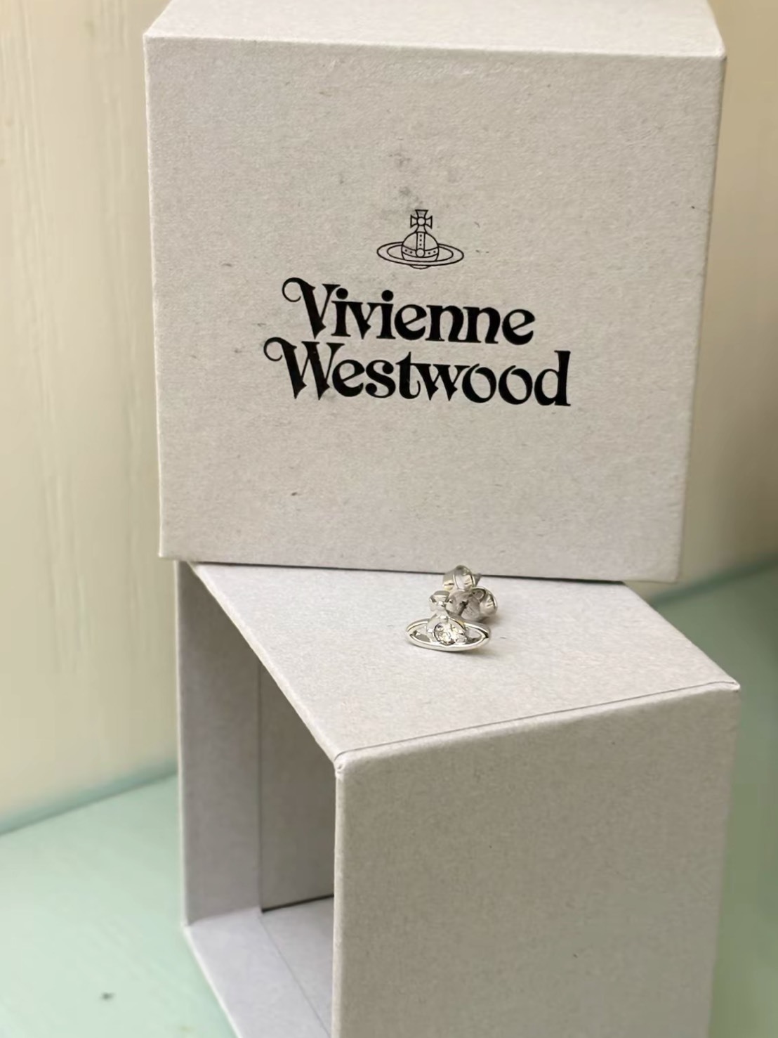 趙雨凡同款 VIVIENNE WESTWOOD 西太后 NANO SOLITAIRE 小土星水鑽 耳環 單邊 單入