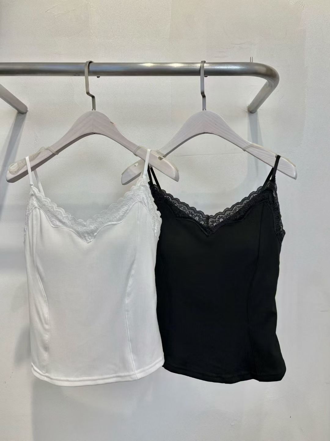 WW2618 Lace 吊帶bra top