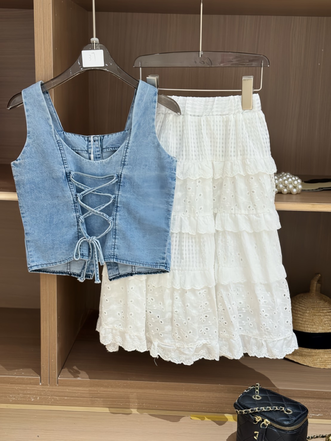 牛仔背心蕾絲裙套裝