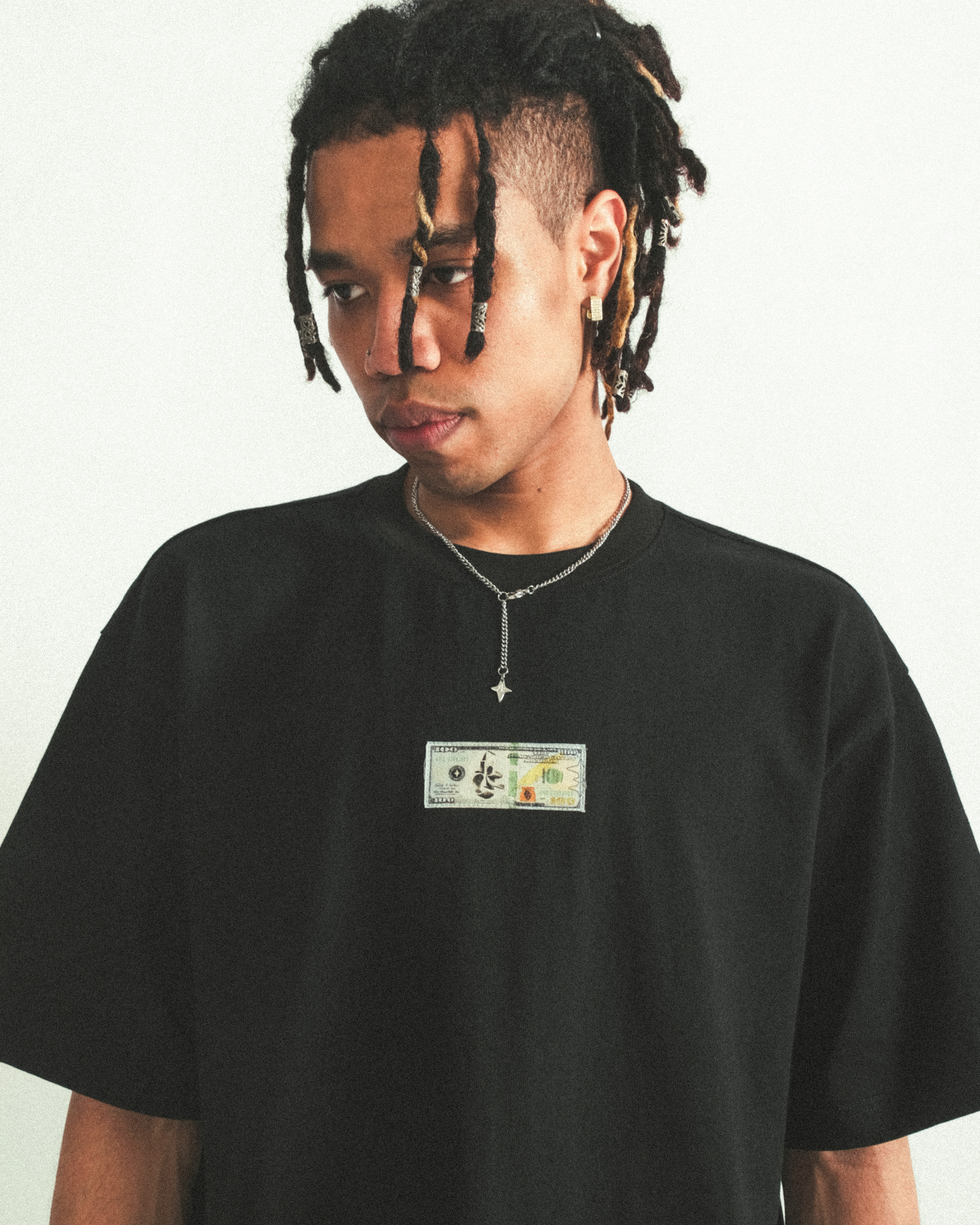 ARC DOLLAR TEE - BLACK