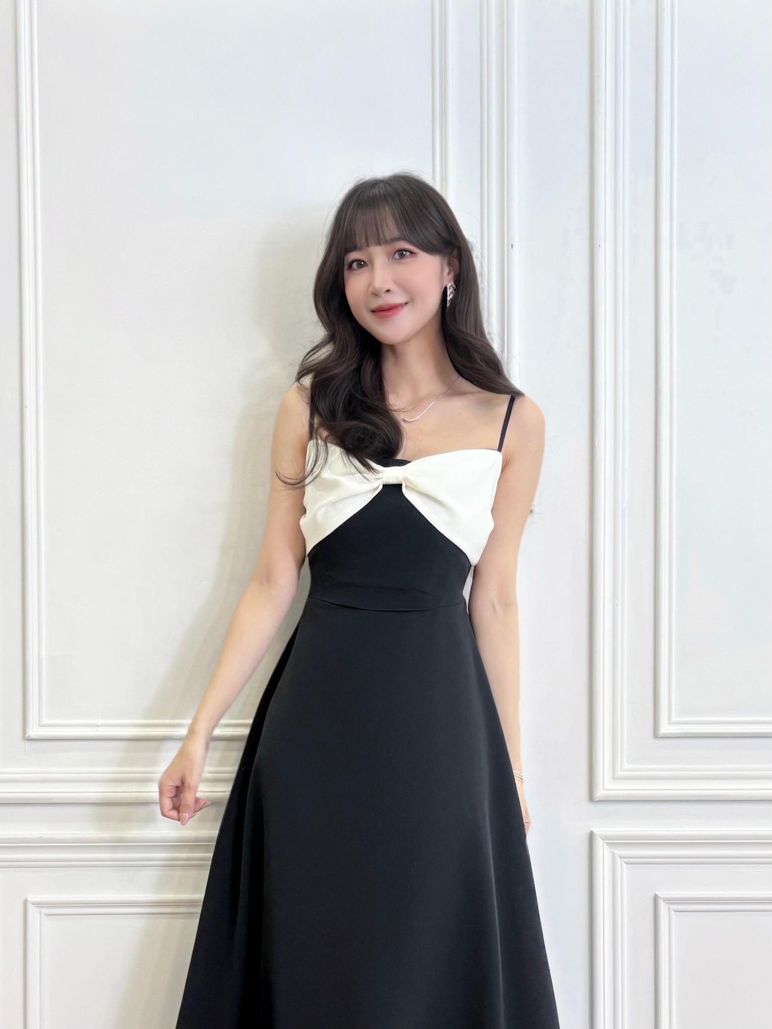 撞色蝴蝶結細肩帶傘洋