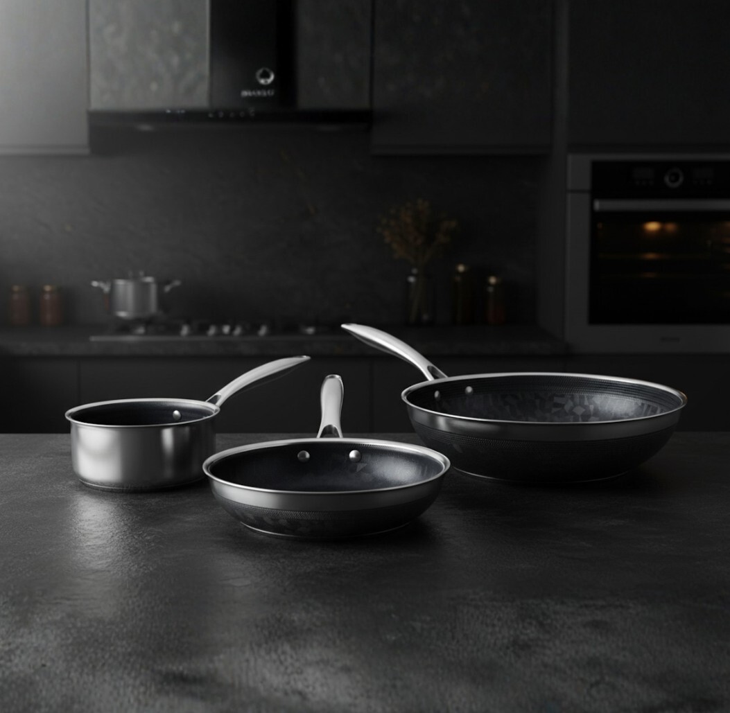 0411WB12-韓國廚具-X8廚房鍋具套裝【五件套】 1. 煎鍋 (16CM) #無鍋蓋 2. 奶鍋 (18CM) #G型蓋 3. 炒鍋 (30CM) #G型蓋 4. 廚房四件套 (湯勺＋鏟＋剪刀＋竹潔布) 5. 三角購物袋 (A12)