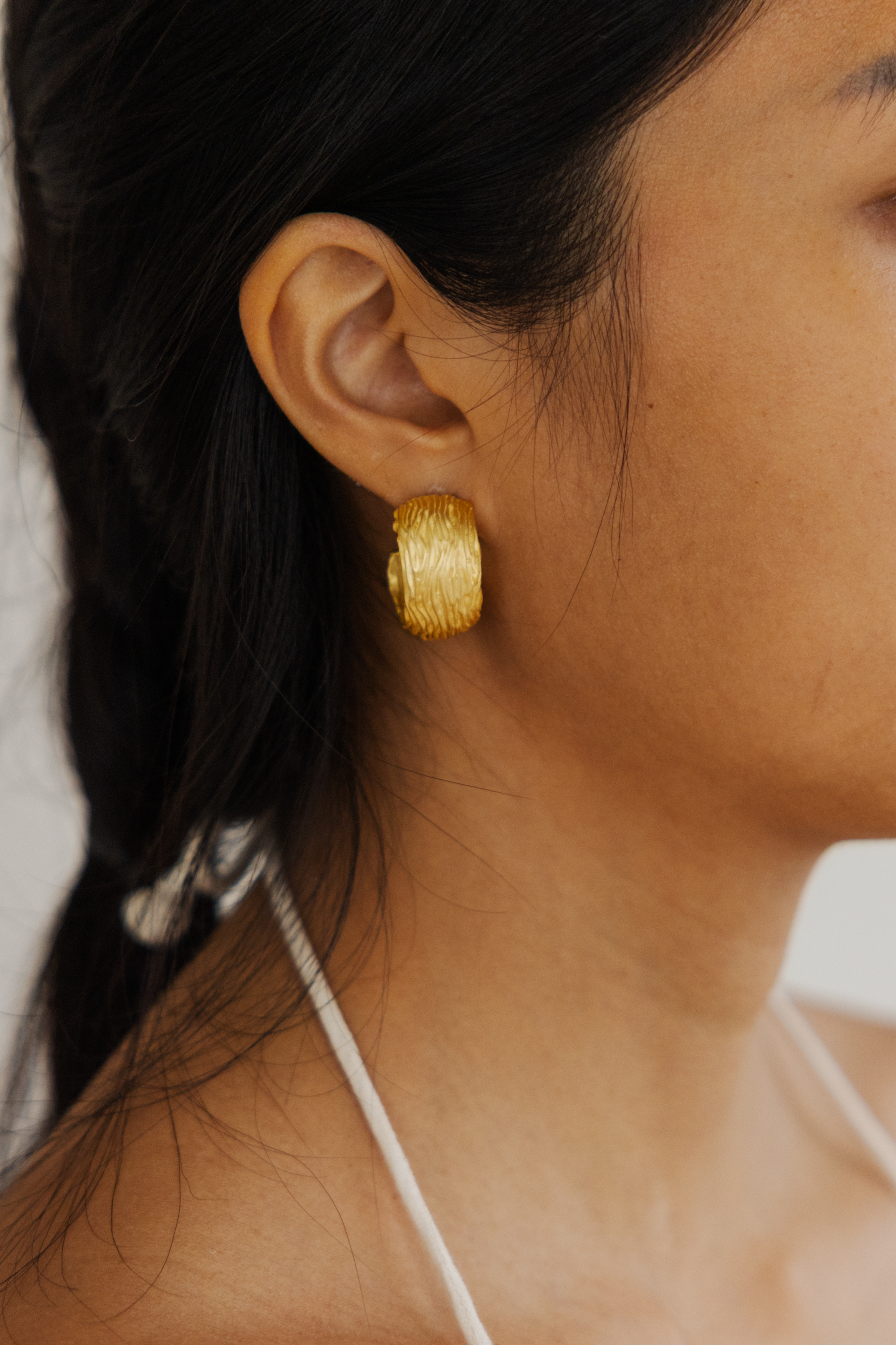 【 Jewelry 】紋理寬圈耳環