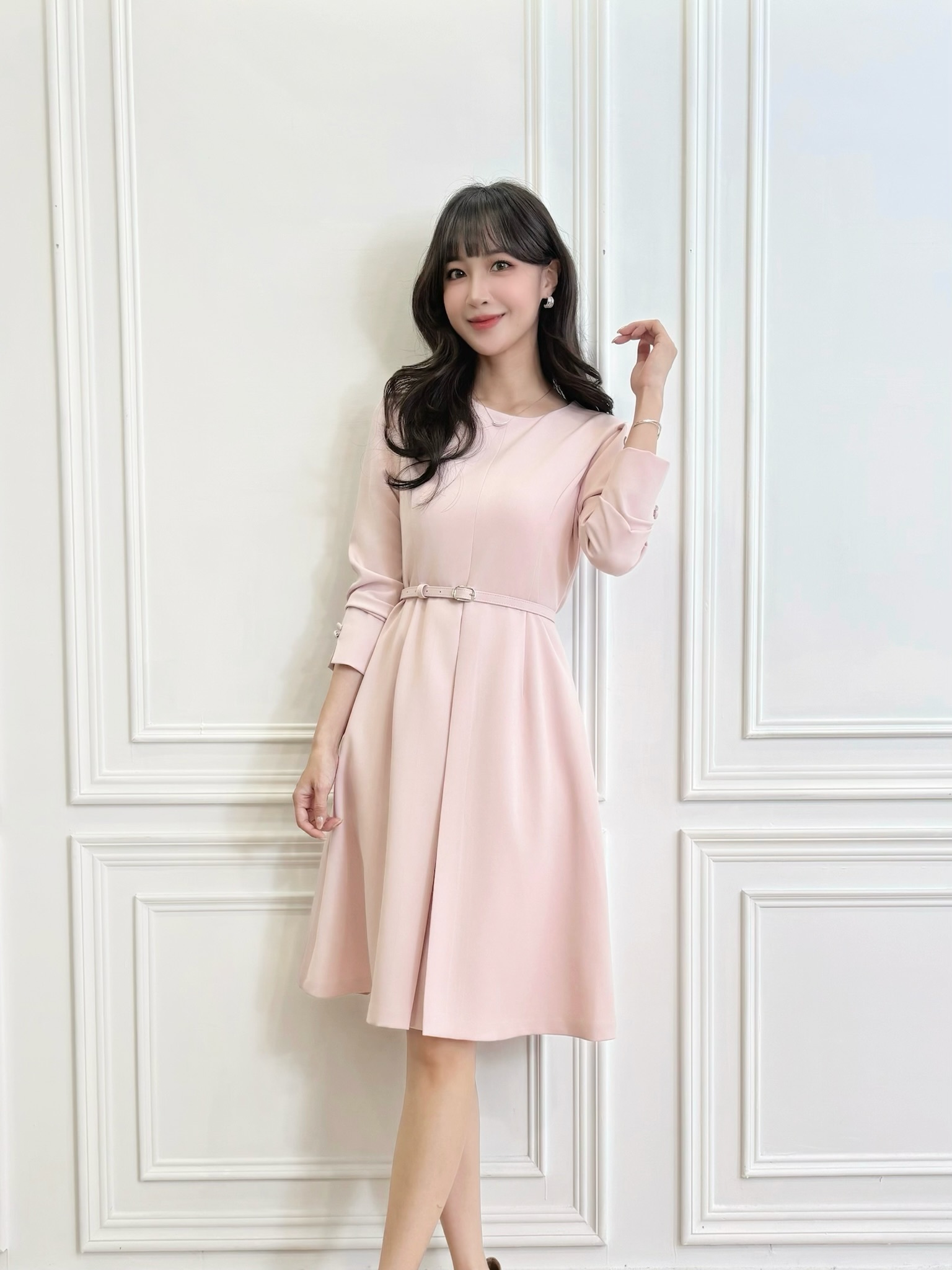 素面典雅腰帶長袖傘洋