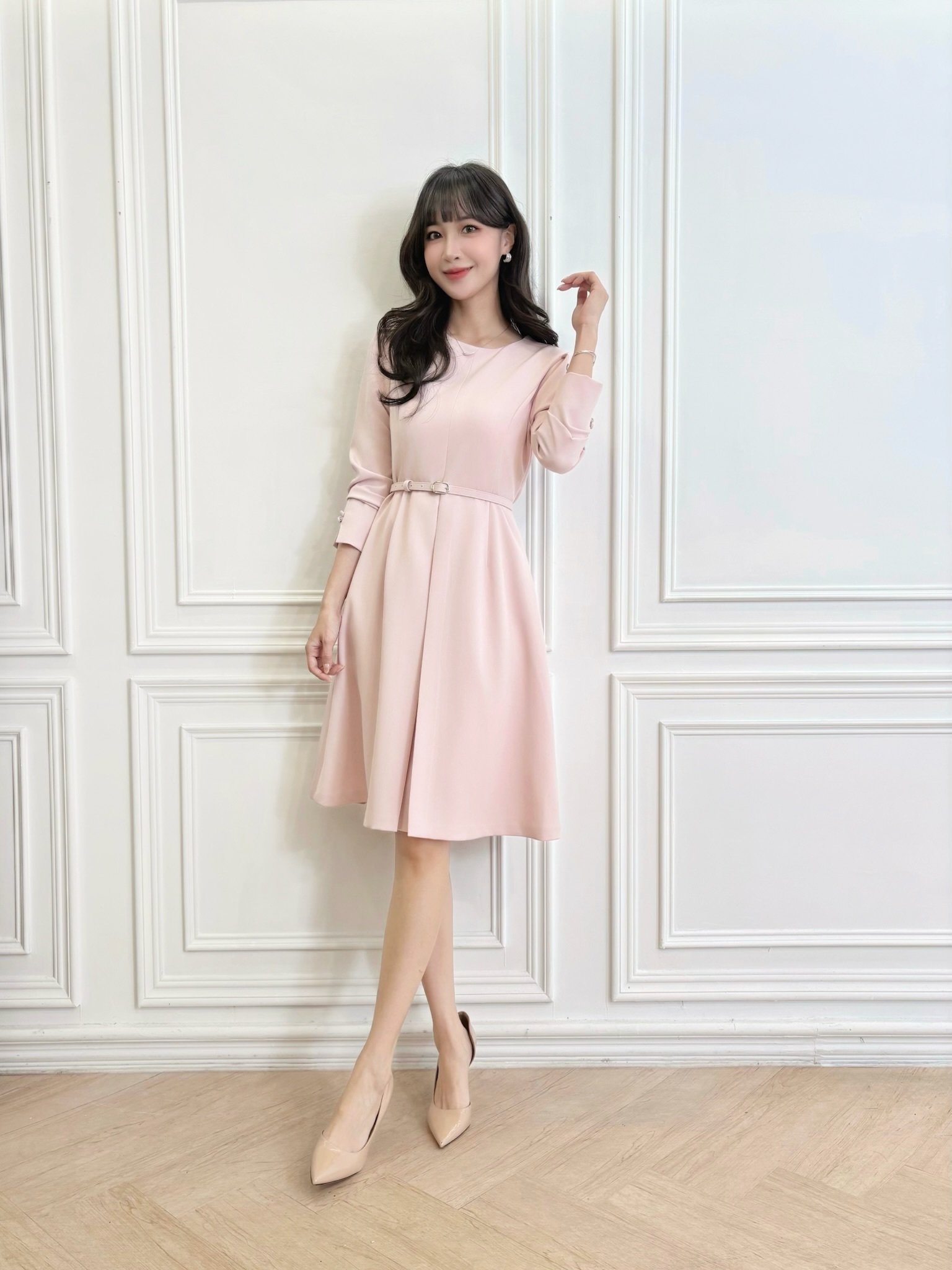 素面典雅腰帶長袖傘洋