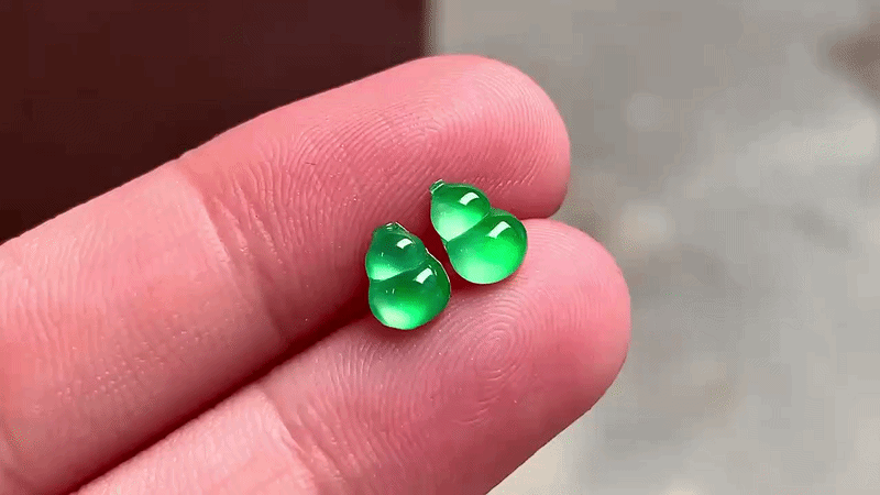 325453 翡翠龍石種葫蘆一對