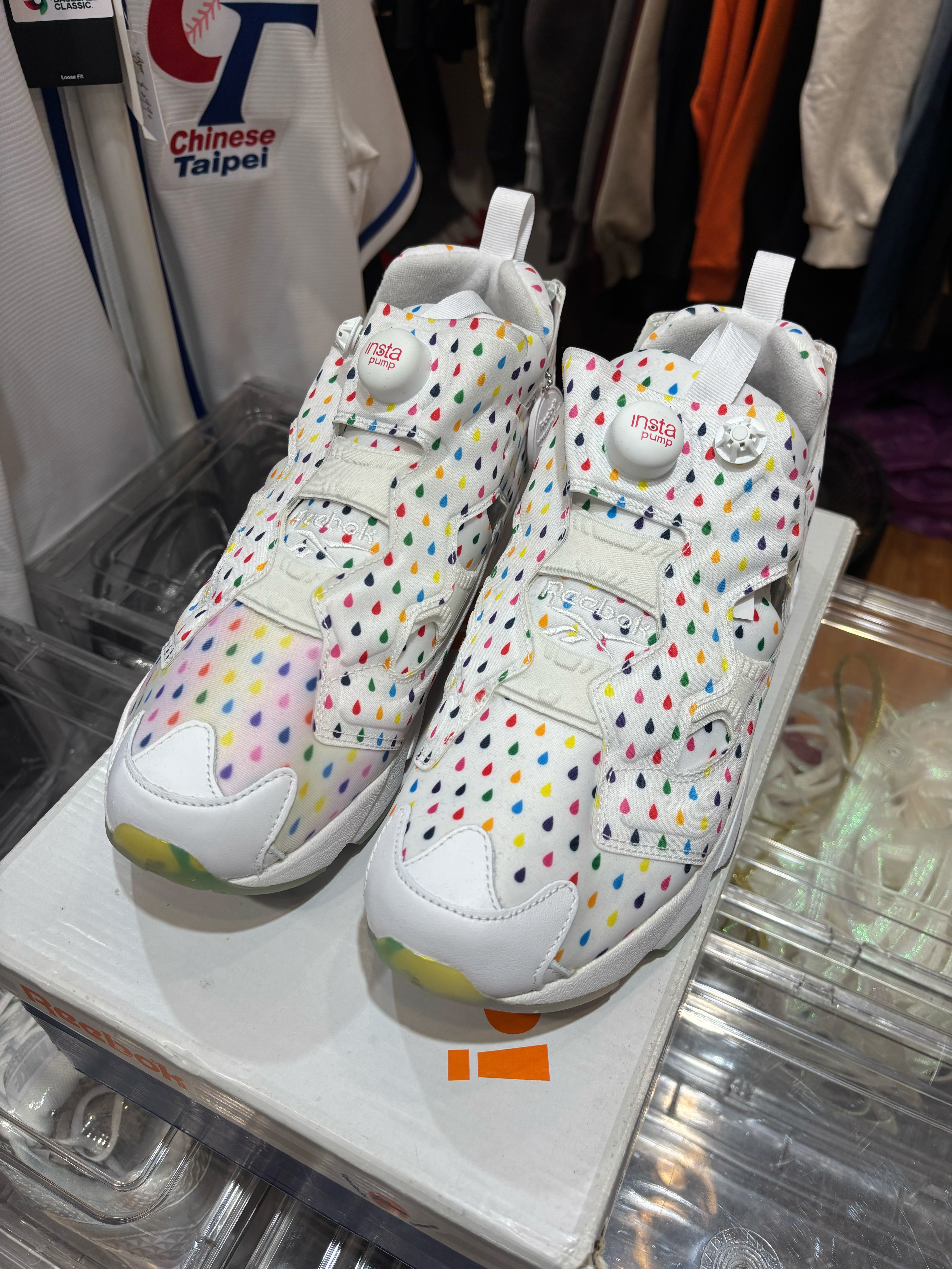 【瑕疵】Reebok InstaPump Fury '"Rainbow" 雨滴 果凍鞋 V68678