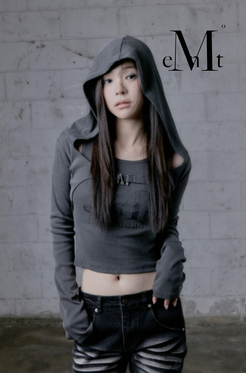 【 4/19收單 】MUCENT 金屬標誌連帽短版外罩 韓國