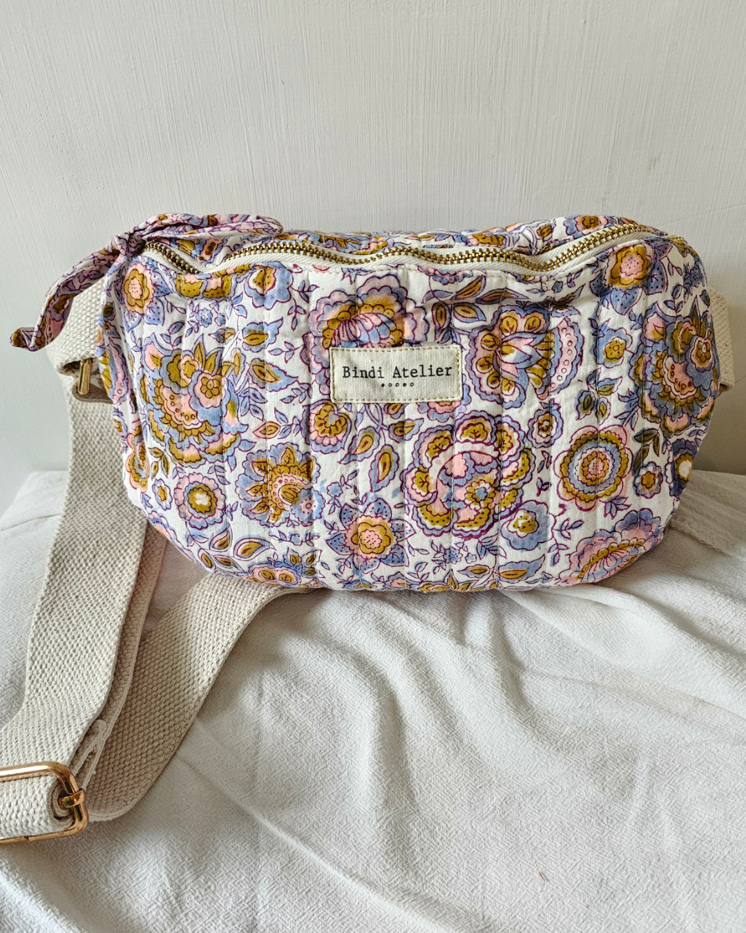 加爾達矢車菊藍| 單肩包