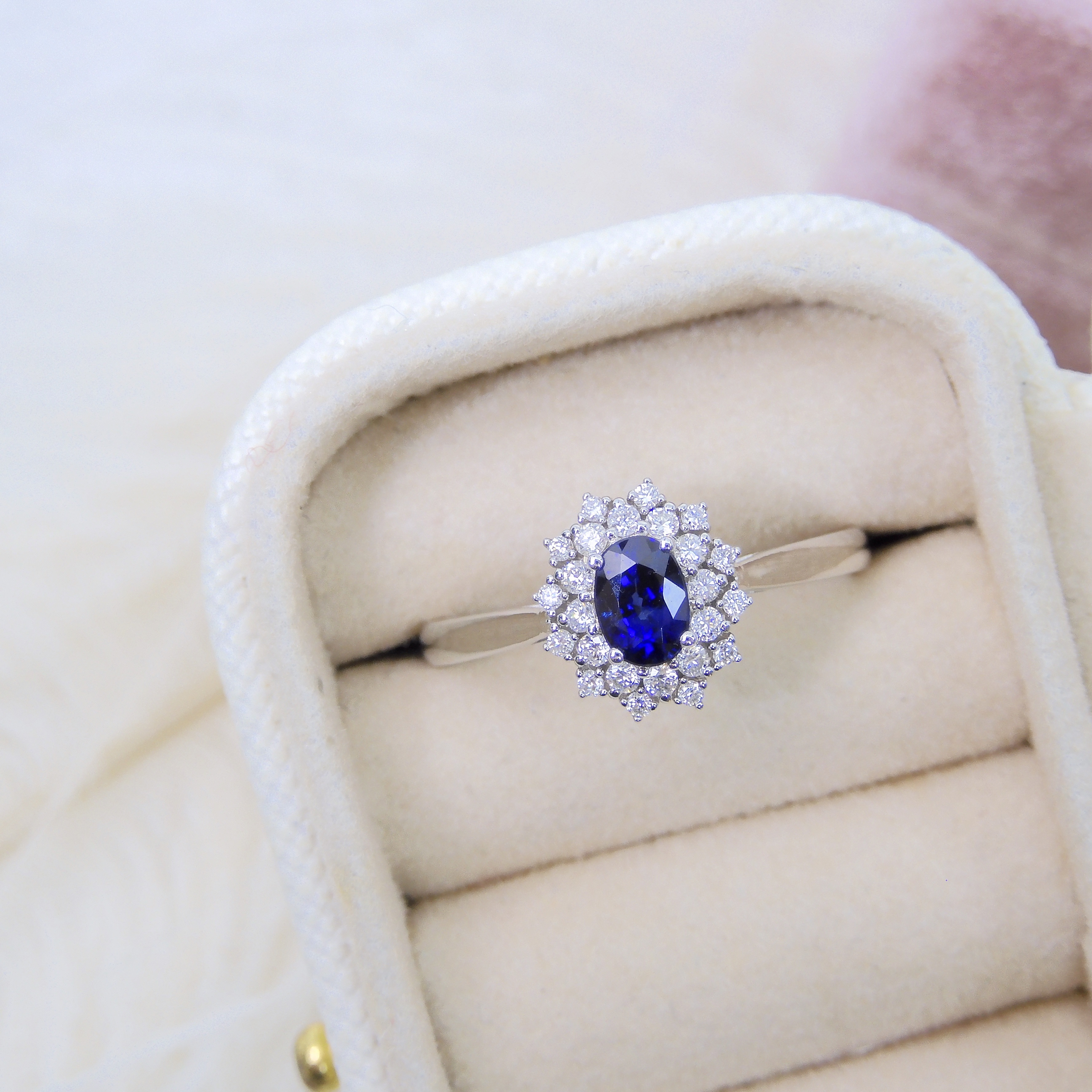 18K金 0.46ct 藍寶石戒指