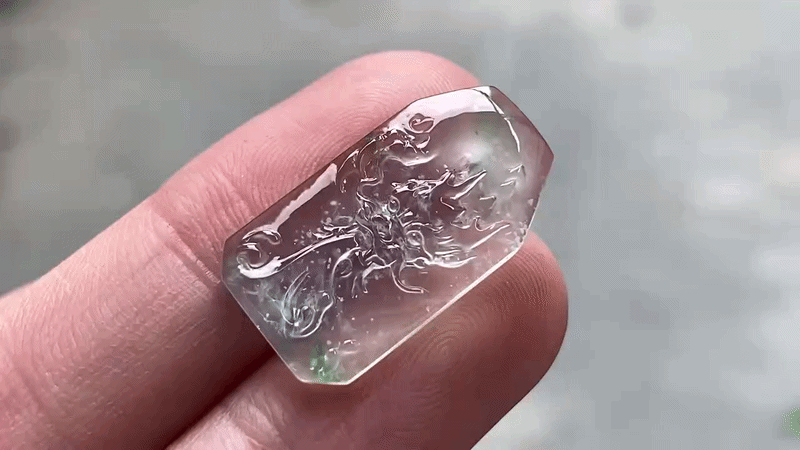 325457 翡翠玻璃種龍牌