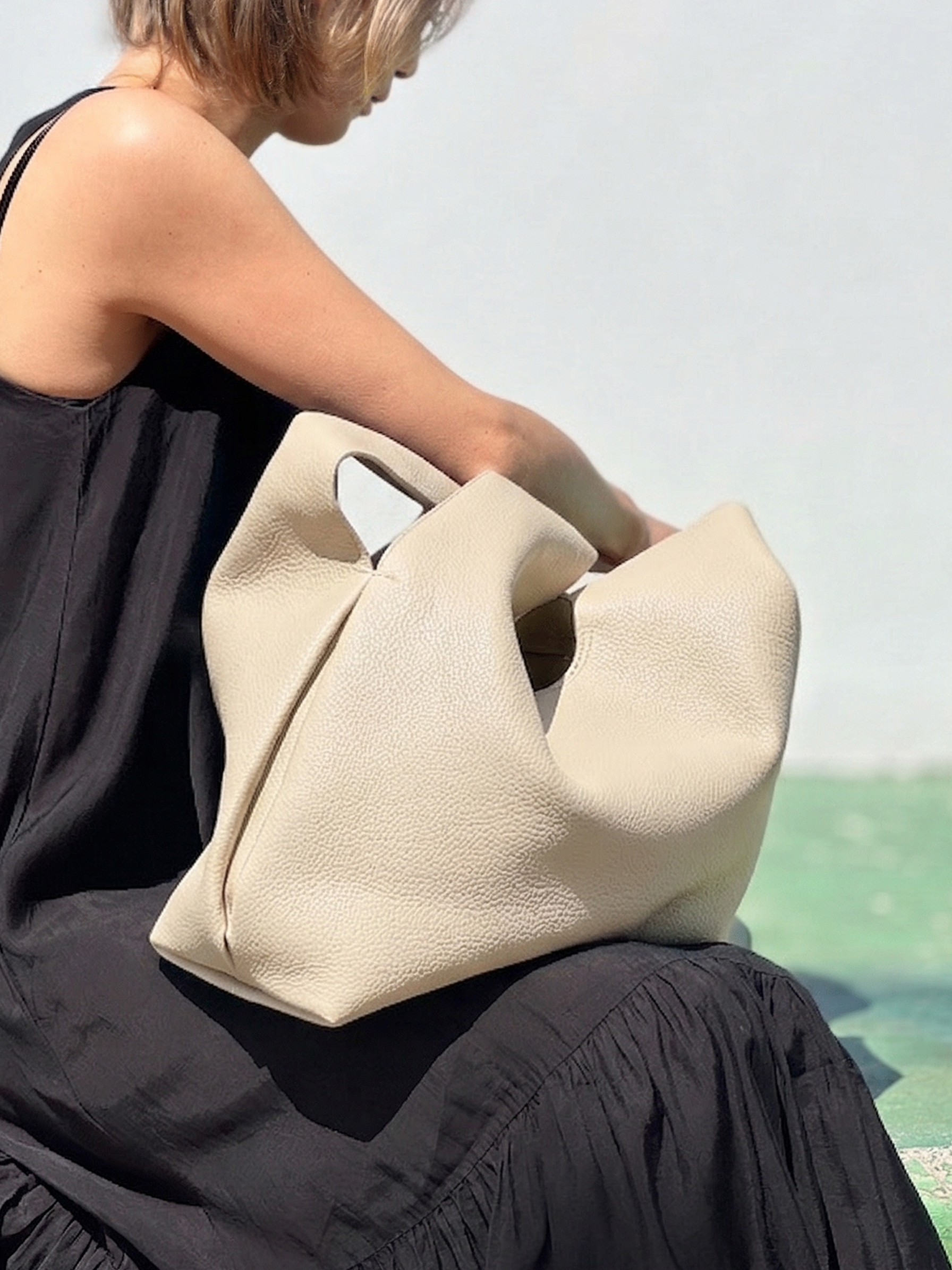 Fairy 素面簡約肩背包 米白