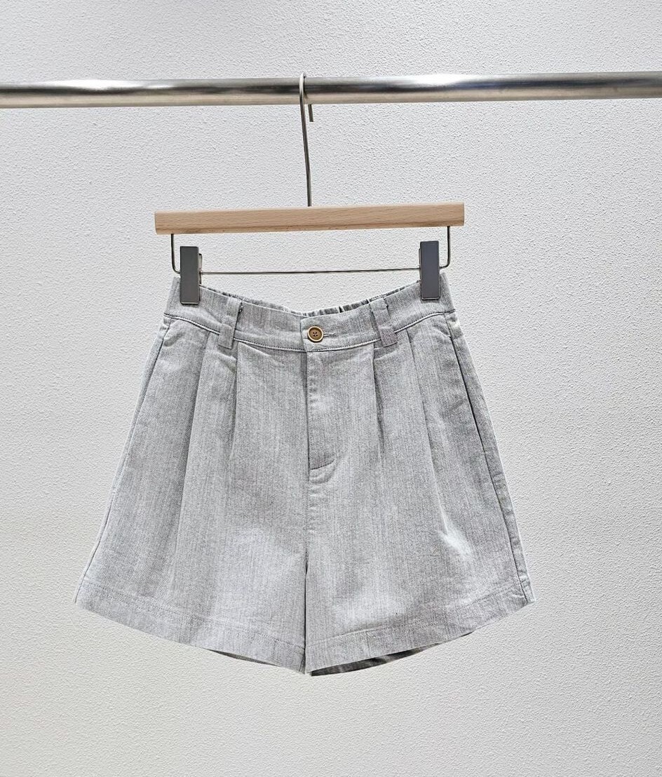 W42 腰 26-34 HIP 42–51 長 15 $369 (一口價)