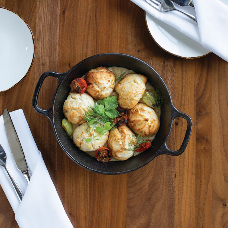 美國 Lodge D8" 鑄鐵雙耳鍋 -F-L5RPL3