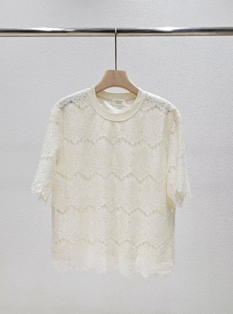 W49 胸44 長 24.5 $379 (一口價)