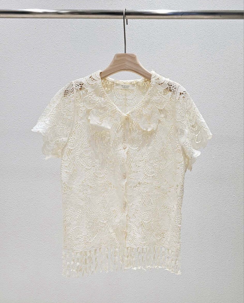 W57 胸42-48 長 21.5 $379 (一口價)