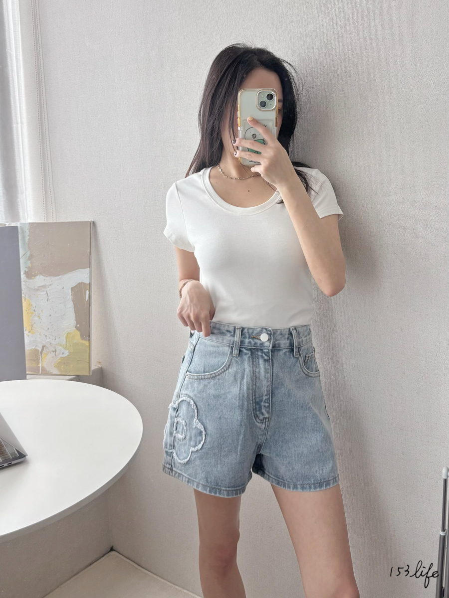 (4/2-4/6團購價)A1立體花朵顯瘦硬挺A字牛仔短褲(S-XL)(4色)