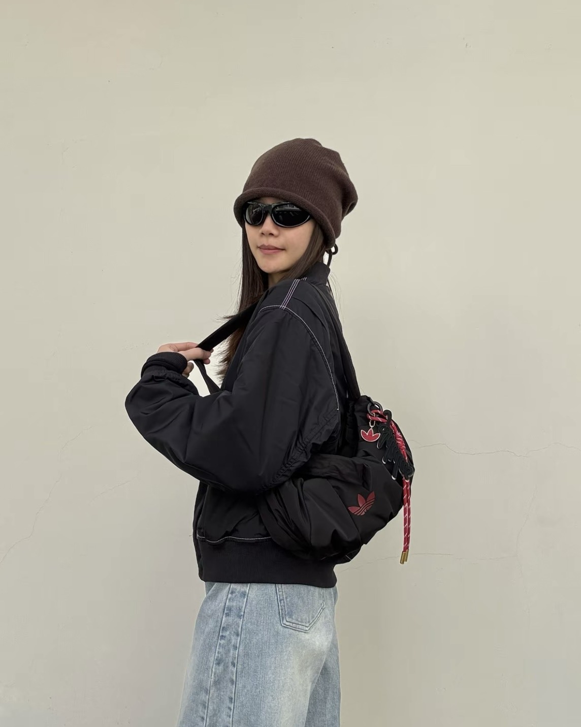 【預購】ADIDAS ORIGINALS 牛角包 黑紅 JY8573