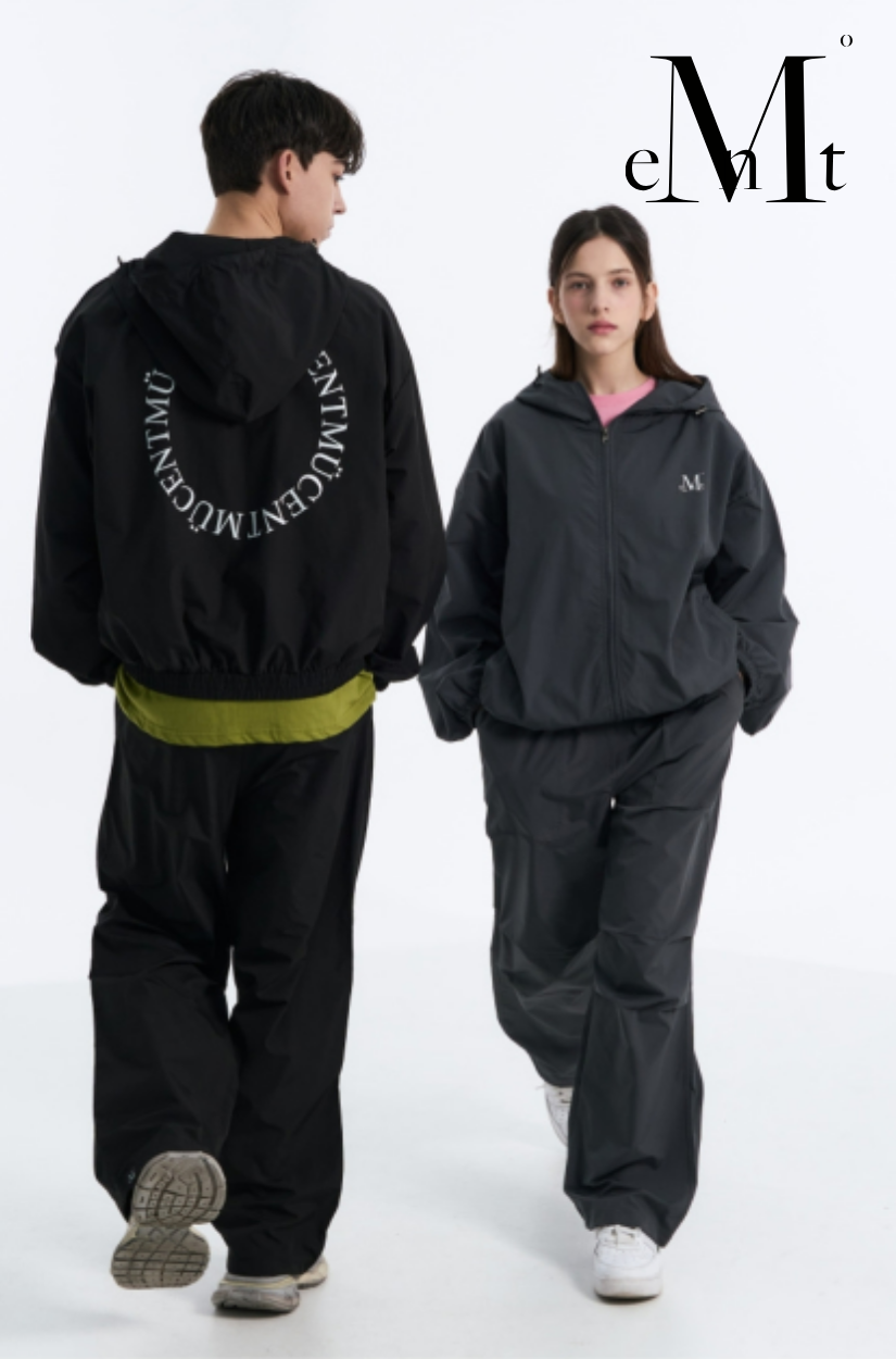 【 4/19收單 】MUCENT 圓標連帽風衣外套 韓國