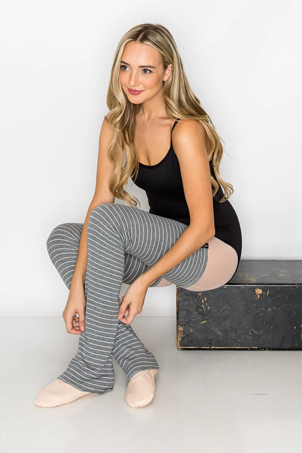 美國Aluvie【AL-AL008 輕薄條紋襪套】